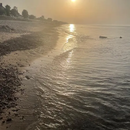 Dom wakacyjny K&j Letniskowe *