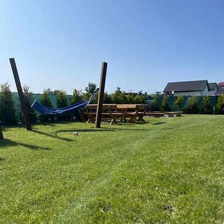 K&j Letniskowe Dom wakacyjny *